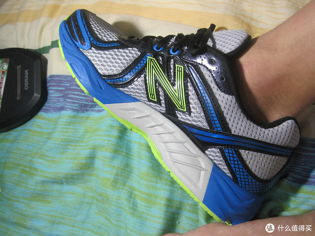 等你等到我心痛。new balance 新百伦 M770 Alpha 男款稳定系跑鞋 附长篇连载武侠小说~~