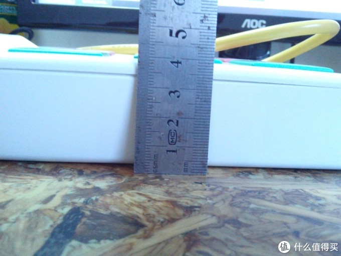 不会触电的国产用电安全神器--- 通领 漏电保护 防水防雷 带USB 插线板