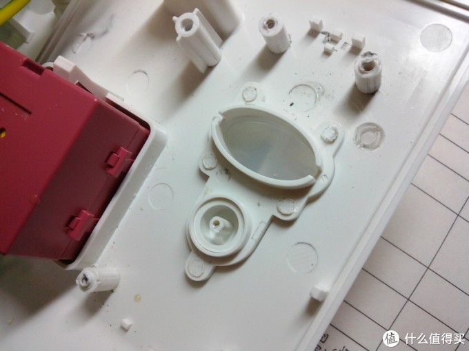不会触电的国产用电安全神器--- 通领 漏电保护 防水防雷 带USB 插线板