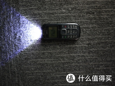 来自诺基亚脑残粉的——新老“神机”大对决：Nokia 1050 vs Nokia 1202