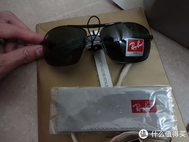 帮同事买的奢侈品 RAY-BAN 雷朋 3470E 黑色金属框黑色板材镜腿太阳镜