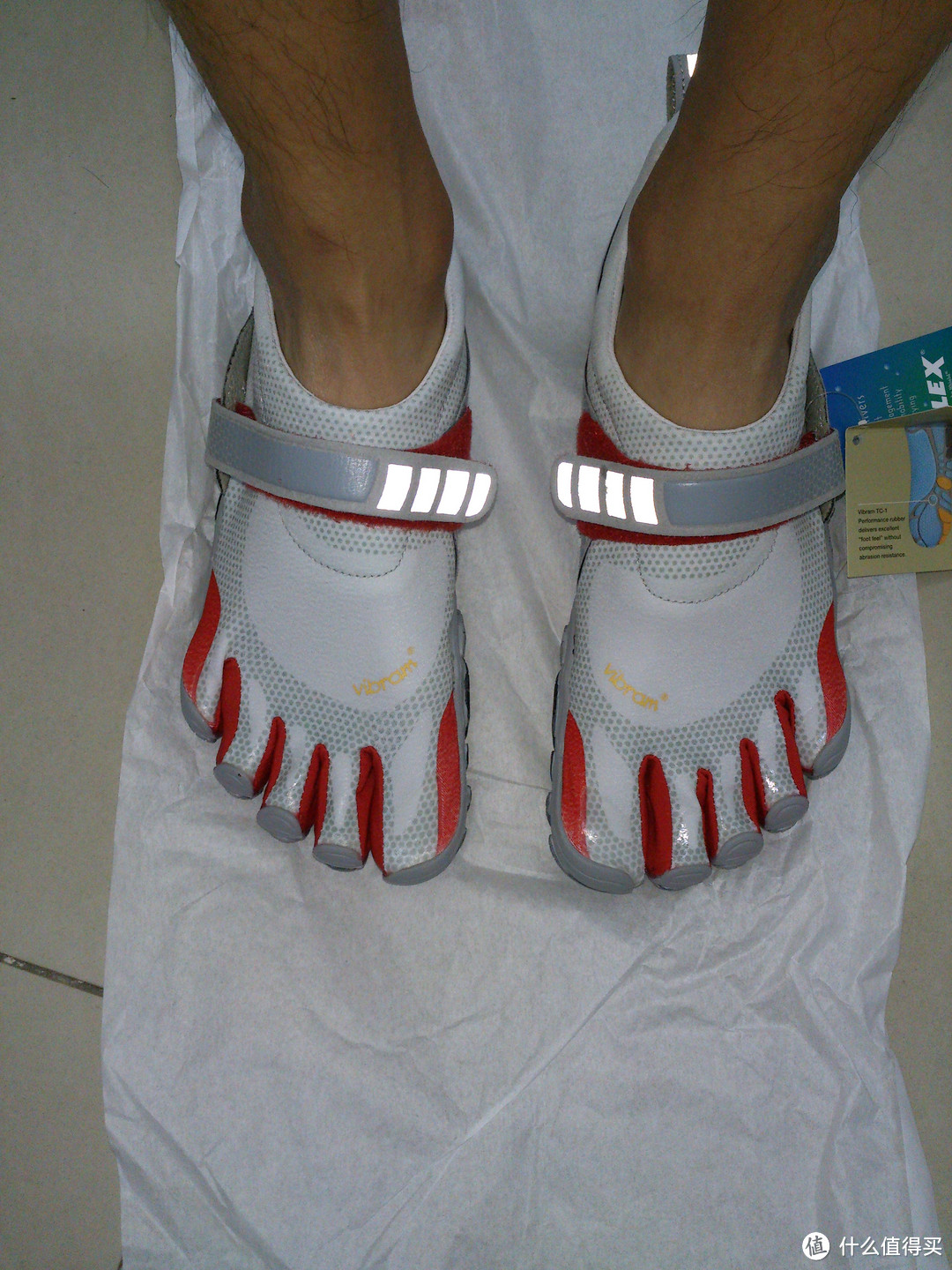 苦等一个月的 Vibram FiveFingers BIKILA 男款五趾鞋到手！附与KSO Trek的简单对比。