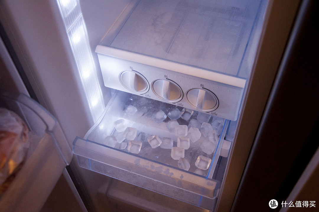 我也晒个冰箱—— Panasonic 松下 NR-W56S1-W 对开门 冰箱，冰镇饮料的仓库