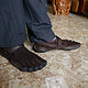 神价格的 Vibram FiveFingers KSO Trek 男款 越野五趾鞋，迟来的晒单。