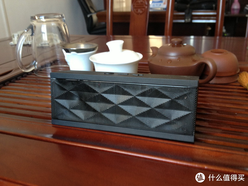 Jawbone JAMBOX 蓝牙无线便携音箱 官翻版 开苞图