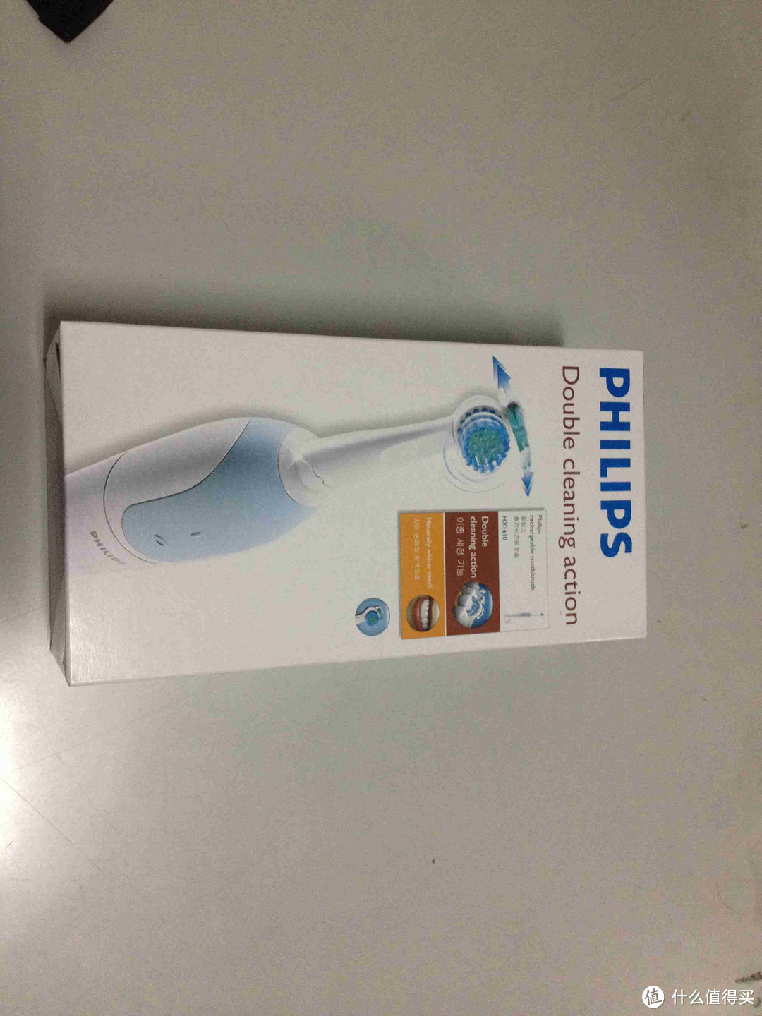 PHILIPS飞利浦HX1610充电式电动牙刷  (我的第一次)