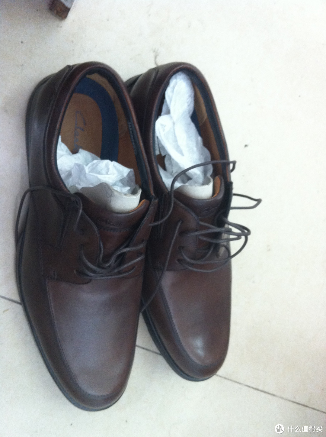 亚马逊神价格的 Clarks 男鞋 Redruth Go 2035309 + General Pace5 2035271 两双等于一双专柜价