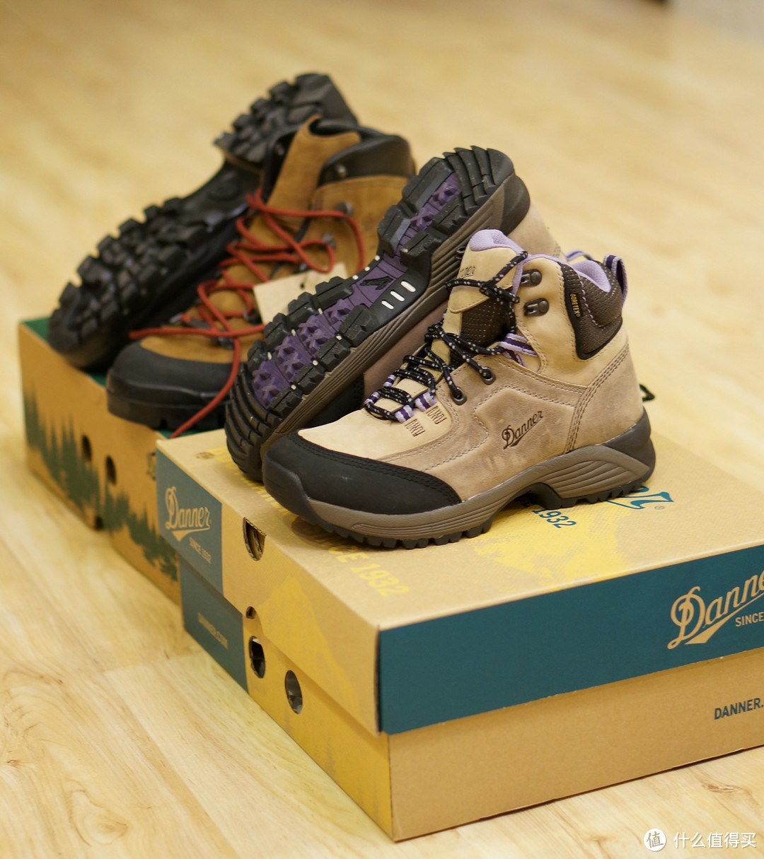 出游装备——Danner  Zigzag Trail GTX女靴、Crater Rim 6" GTX男靴 