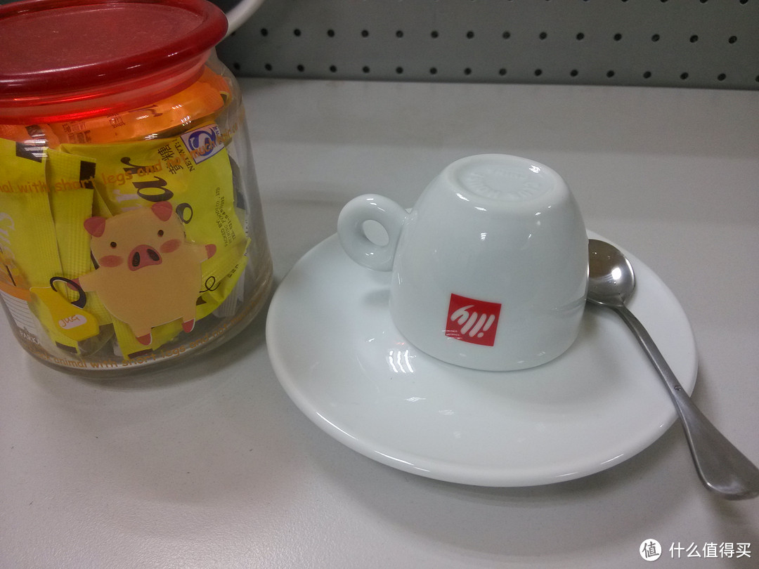 纯正的意式Iperespresso，illy 新款Y3 胶囊咖啡机