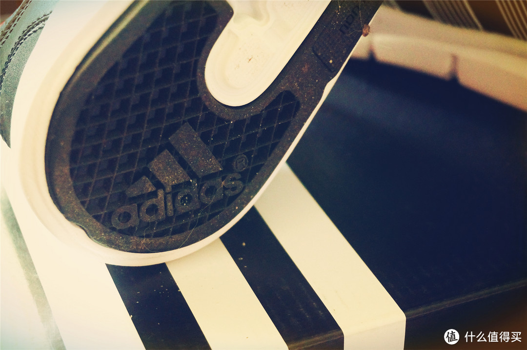 便宜实用----给老爸买的 adidas 阿迪达斯  透气轻便 缓震  训练鞋 G62074