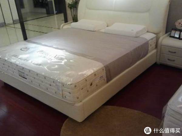 用两个ipad的钱换一辈子三分之一时光的舒适—— Serta 舒达 格莱希 乳胶弹簧 床垫