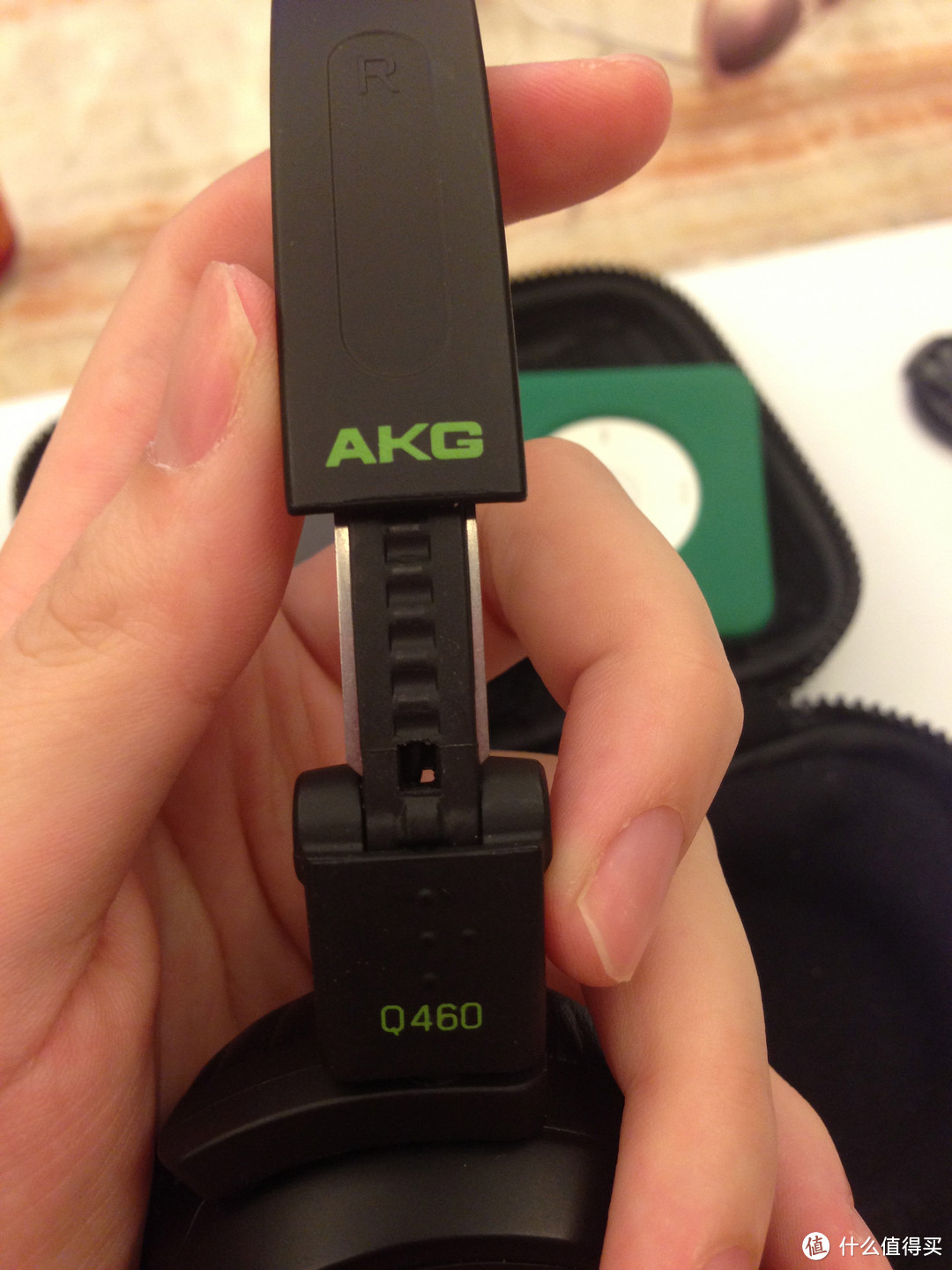 “啊啊啊”外貌协会来袭！低调的亮骚——AKG 爱科技 Q460 便携式头戴耳机 