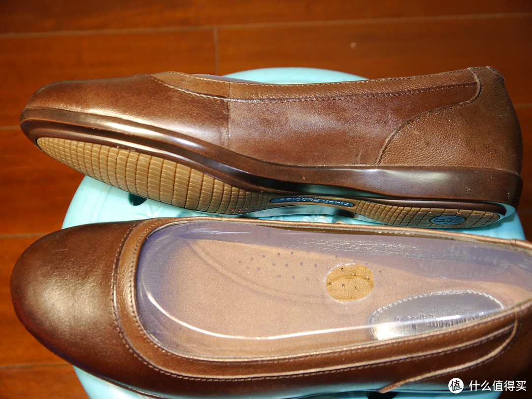 帮女王买的一些鞋子：Hush Puppies 暇步士 女鞋、Sebago  Docksides 船鞋（认真拍照晒单）