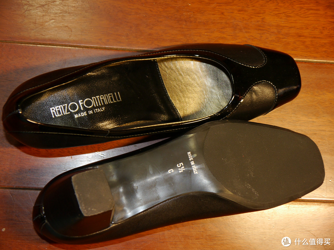 帮女王买的一些鞋子：Hush Puppies 暇步士 女鞋、Sebago  Docksides 船鞋（认真拍照晒单）