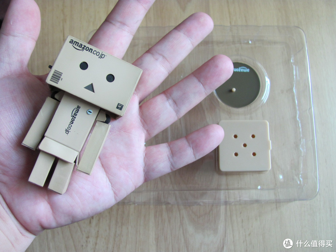 danbo 在zachary手中