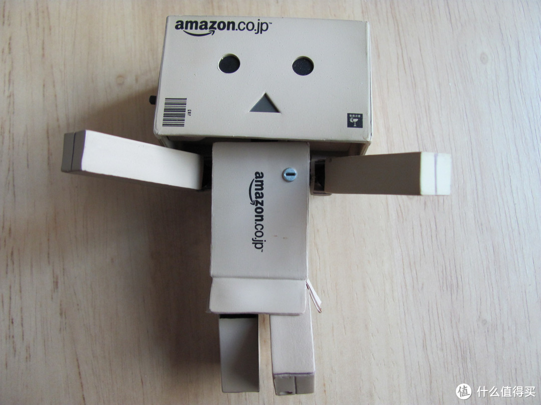 danbo 双臂打开