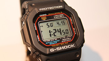 屌丝标配？CASIO 卡西欧 G-Shock 男款太阳能电波腕表（6局电波）GWM5610-1