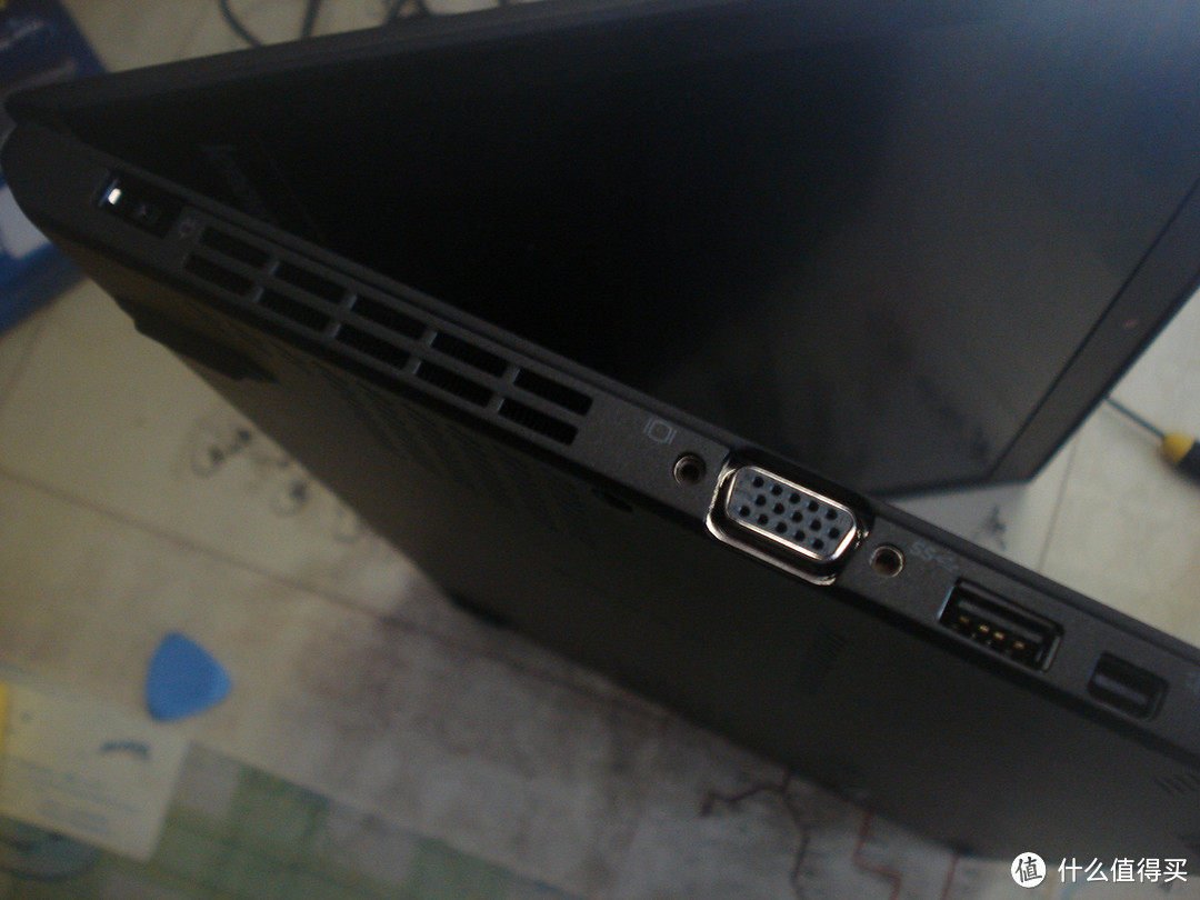 略奇葩的新一代小黑：ThinkPad X240S 笔记本  开箱使用