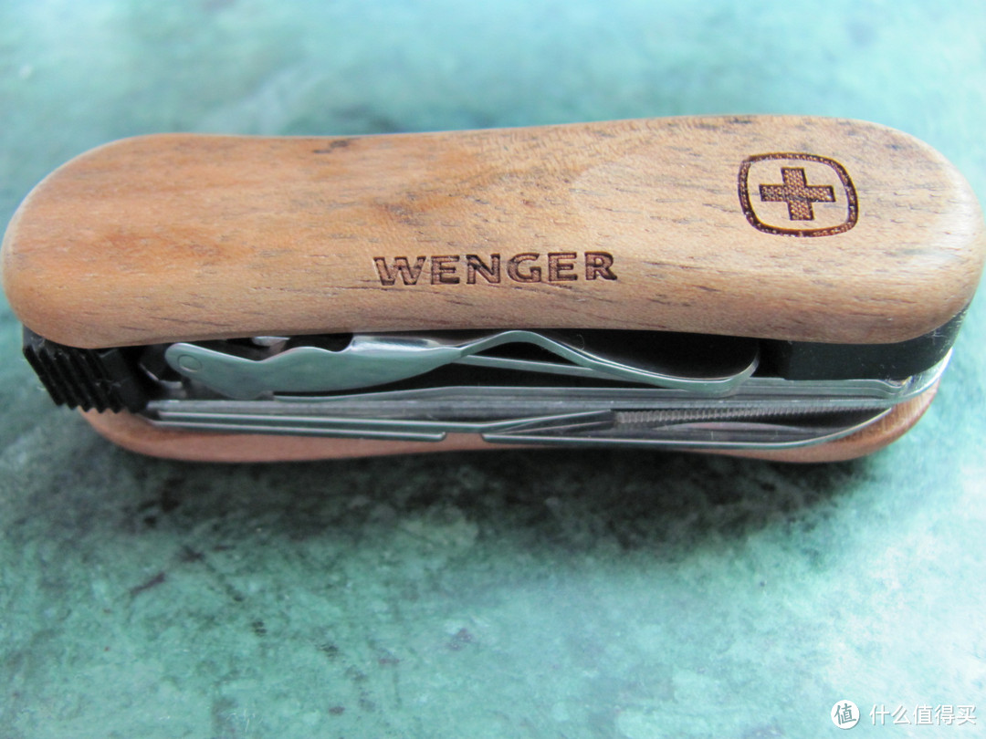 晒七夕礼物——WENGER 威戈 Nail Clip Wood 580 核桃木指甲刀