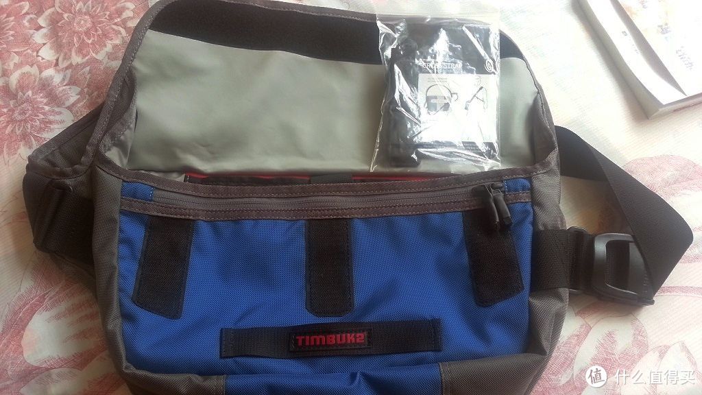 来自amazon的死飞邮差包 Timbuk2 天霸 Catapult Cycling Messenger Bag M码，动心了否？