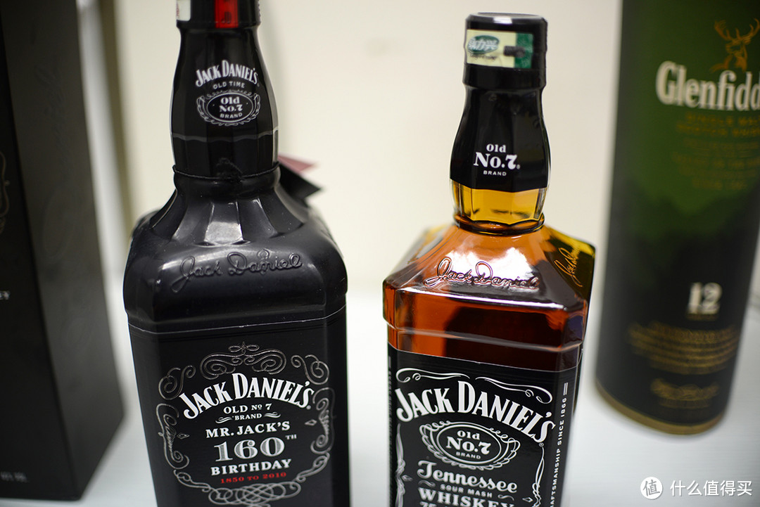 晒一晒霸气的 Jack Daniels 杰克丹尼 杰克先生诞生160周年 纪念装 威士忌（附普通版的杰克丹尼外观对比）