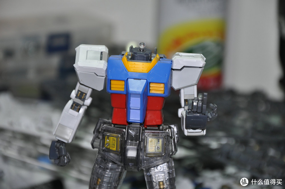 万代高达MG 1/100 RX-78-2 GUNDAM 3.0 开箱到素组完成 170P杀内存 红有三客串