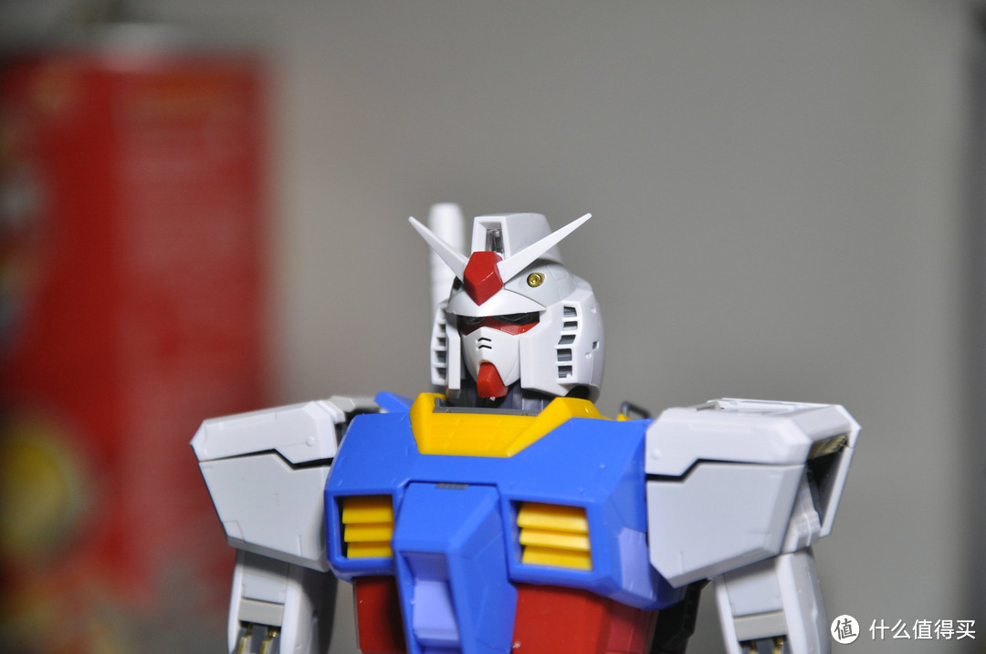 万代高达MG 1/100 RX-78-2 GUNDAM 3.0 开箱到素组完成 170P杀内存 红有三客串