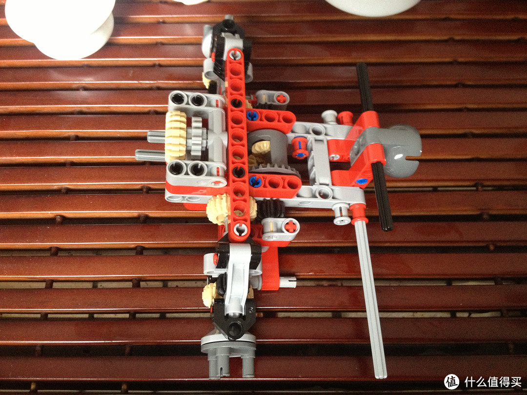 儿子的生日礼物：LEGO 乐高 机械组 Technic 9398 四驱越野遥控车