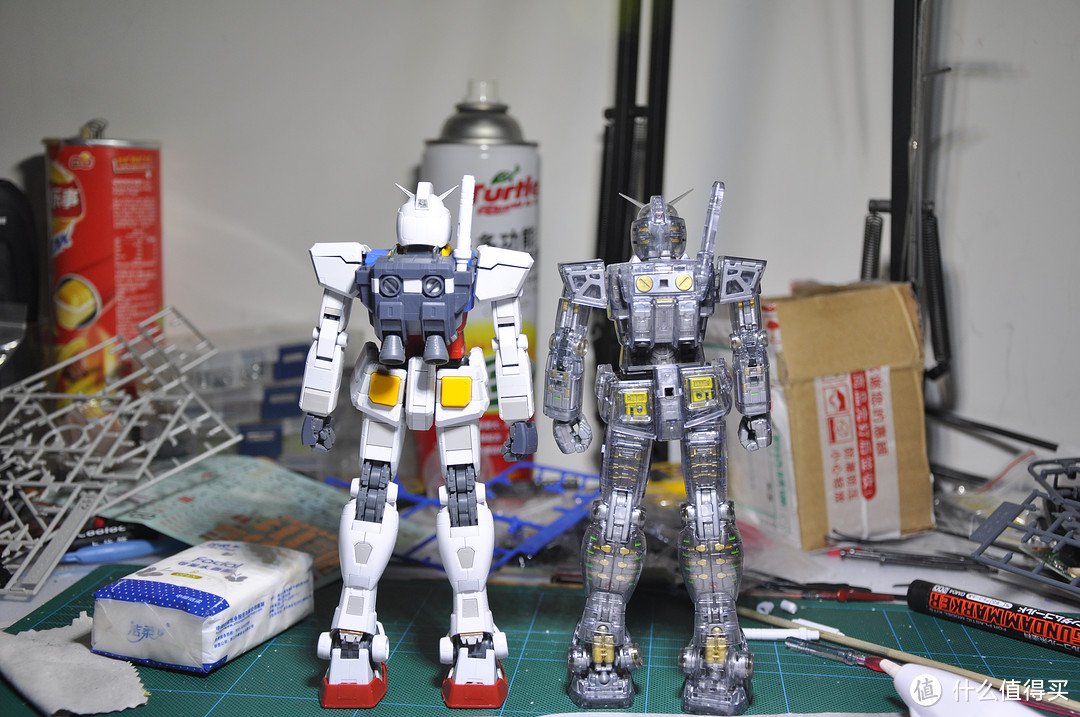 万代高达MG 1/100 RX-78-2 GUNDAM 3.0 开箱到素组完成 170P杀内存 红有三客串