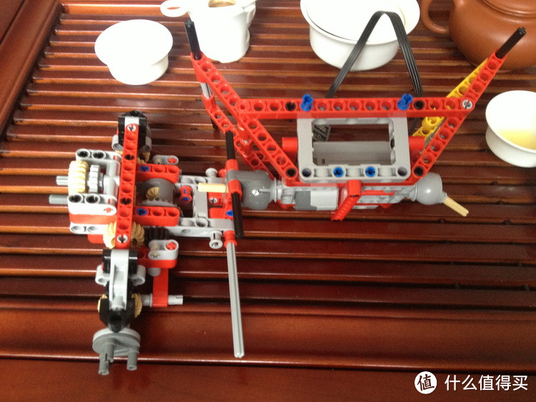 儿子的生日礼物：LEGO 乐高 机械组 Technic 9398 四驱越野遥控车