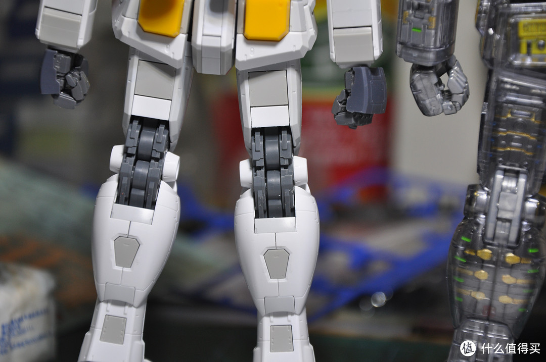 万代高达MG 1/100 RX-78-2 GUNDAM 3.0 开箱到素组完成 170P杀内存 红有三客串