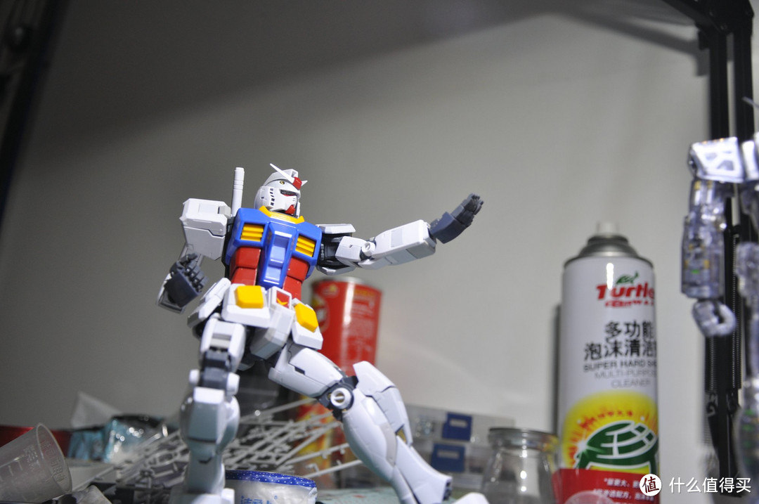 万代高达MG 1/100 RX-78-2 GUNDAM 3.0 开箱到素组完成 170P杀内存 红有三客串