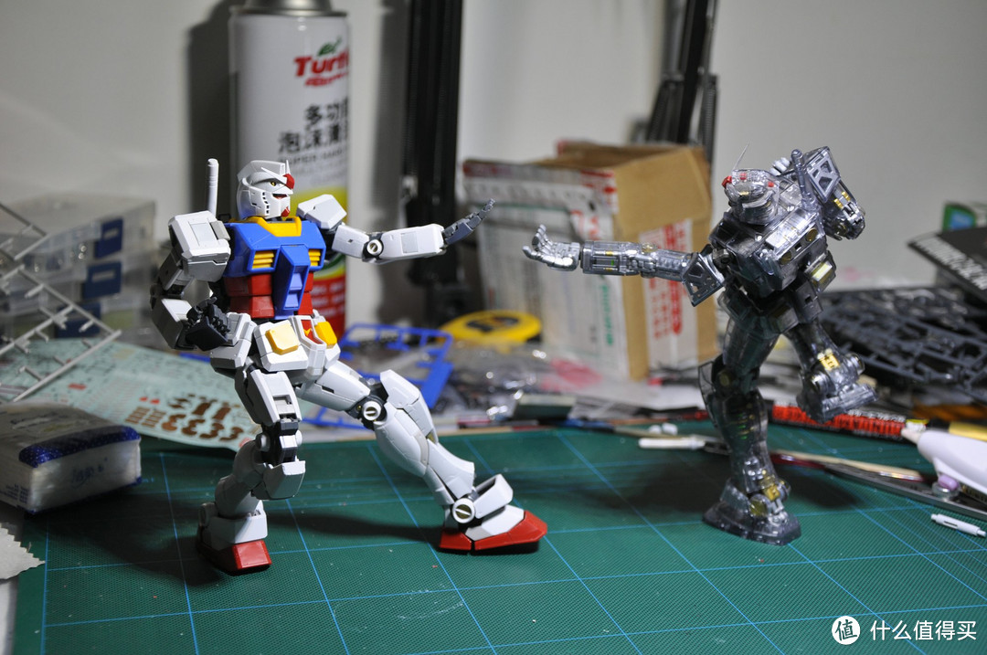 万代高达MG 1/100 RX-78-2 GUNDAM 3.0 开箱到素组完成 170P杀内存 红有三客串