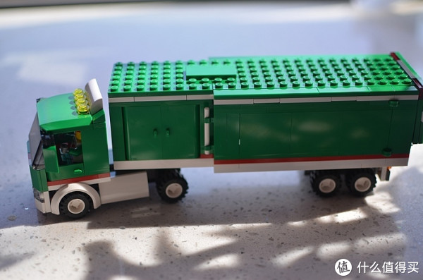 德国亚马逊入的 lego 乐高 city 60025 formel1 卡车