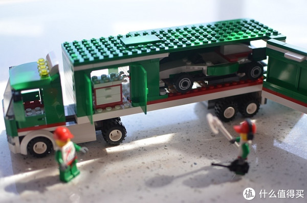 德国亚马逊入的 lego 乐高 city 60025 formel1 卡车