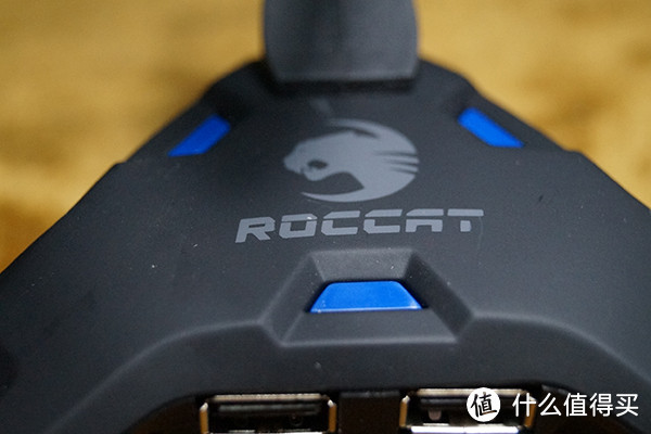 Roccat Apuri 冰豹线夹 巨蝎桌面助理