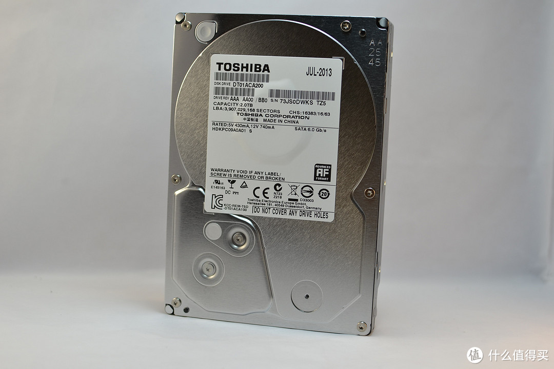 我的这款TOSHIBA 东芝 2TB DT01ACA200 7200转64M 台式机硬盘，体质是不是弱爆了