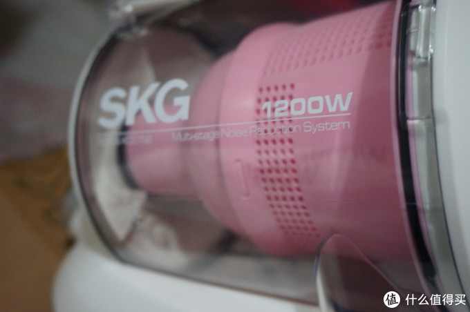 小清新设计,小巧实用——SKG家用真空吸尘器SKG3835