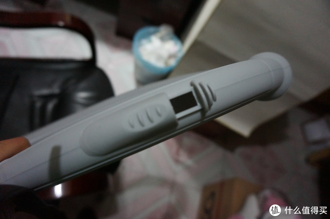 小清新设计,小巧实用——SKG家用真空吸尘器SKG3835
