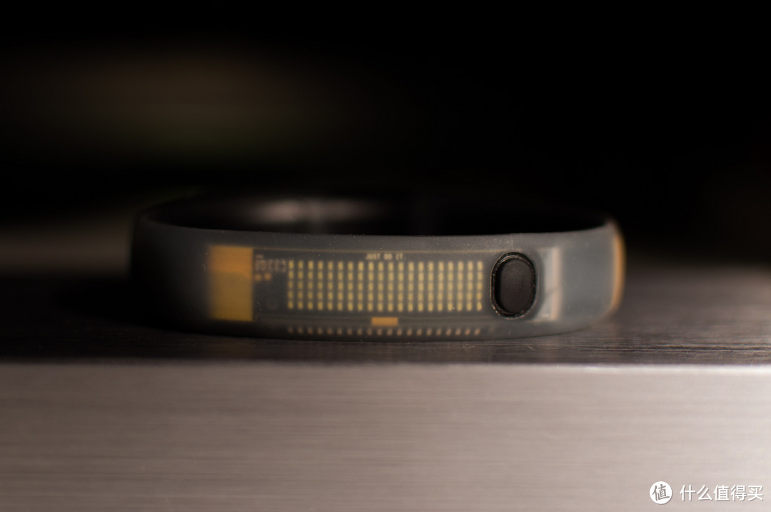 简单粗暴的Nike+ Fuelband 附Fuelband 汉化版