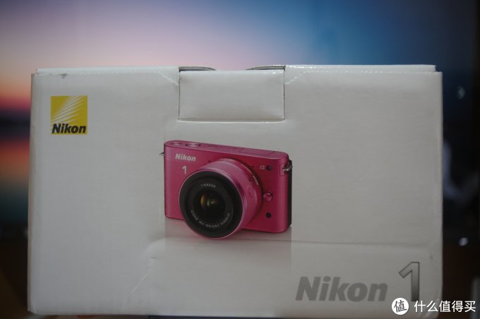 那一抹粉红色的骚:Nikon 尼康 J2 单镜头相机