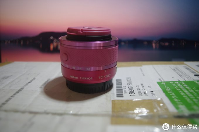 那一抹粉红色的骚:Nikon 尼康 J2 单镜头相机