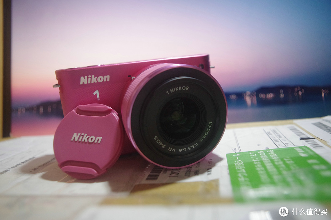 那一抹粉红色的骚：Nikon 尼康 J2 单镜头相机  