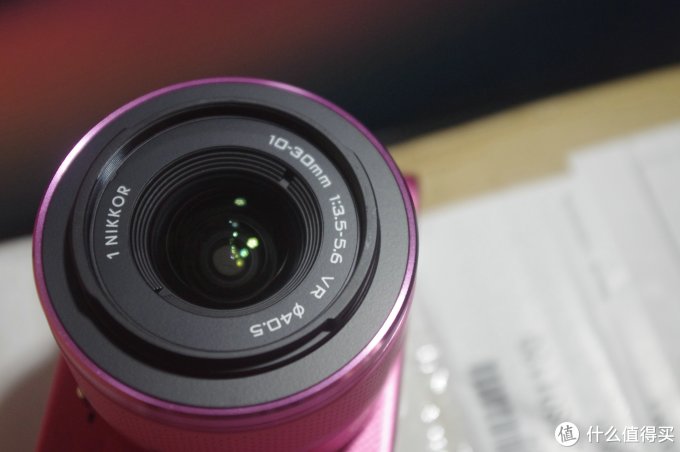 那一抹粉红色的骚:Nikon 尼康 J2 单镜头相机