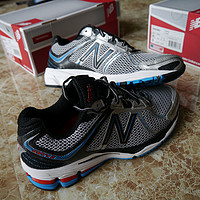 大熊系列又来了——New Balance 新百伦 M880V2 男款缓震跑鞋海淘到手，光年大神推荐不买是不给他面子