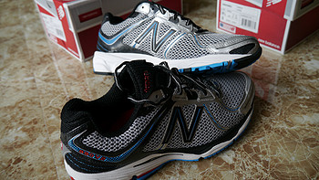 大熊系列又来了——New Balance 新百伦 M880V2 男款缓震跑鞋海淘到手，光年大神推荐不买是不给他面子