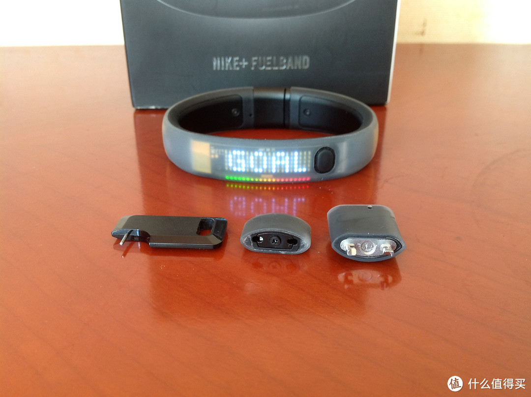 Fitbit Flex、Jawbone UP2、Nike Fuelband