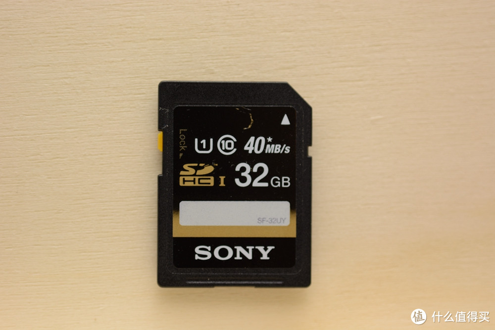 Sony 32G SDHC卡正面