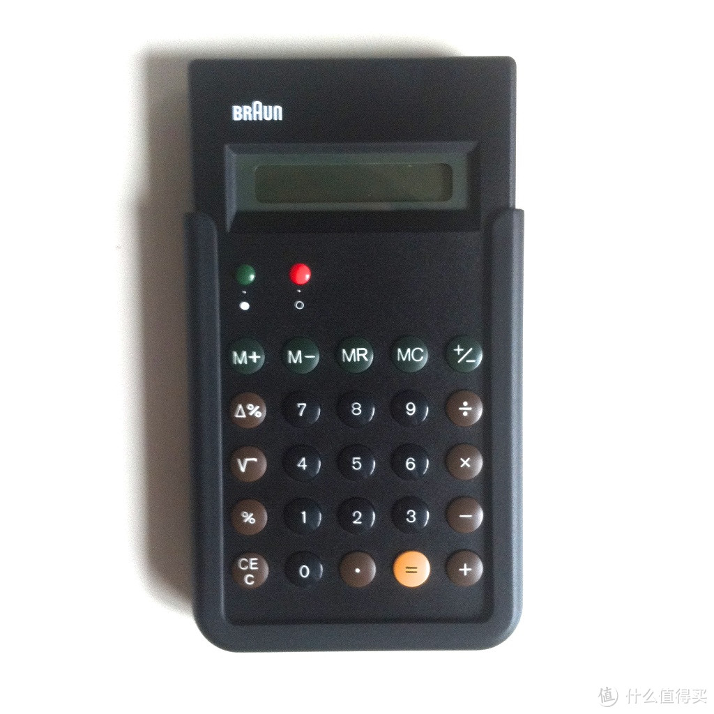 迪特拉姆斯设计的计算器复刻版：Braun 博朗 ET 66 计算器 (BN-E001BK)