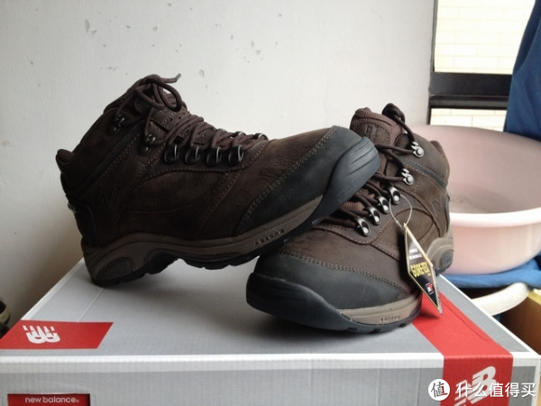 神价 new balance 新百伦 MW978 GTX 越野徒步鞋 晒物广场:昨日好晒单 Canon饼干头、怀旧收音机、体验康莱德、Bose® QC15、变形蛋、神价NB徒步鞋、积家腕表